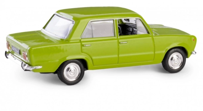 Classic Green Toy Car - FIAT 125P