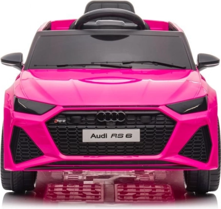 Auto elettrico Audi RS6 rosa