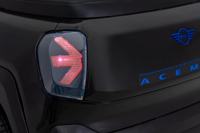 Vehicul Mini Concept Aceman – Černé