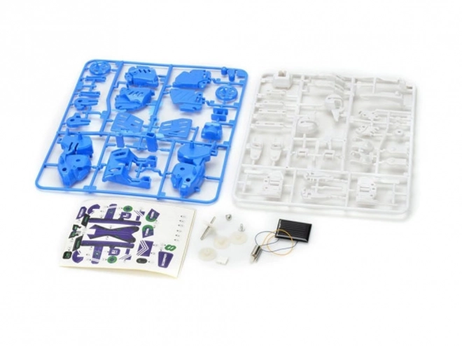 young scientist 3-in-1 kit with robot, dynamo and solar power