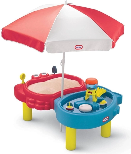 Vgrajen dežnik za igro v senci