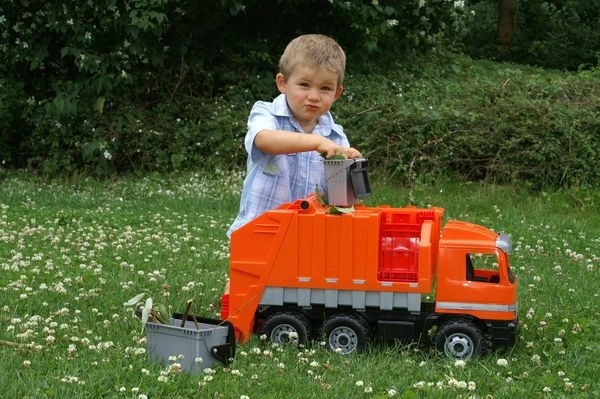 Garbage Truck Toy