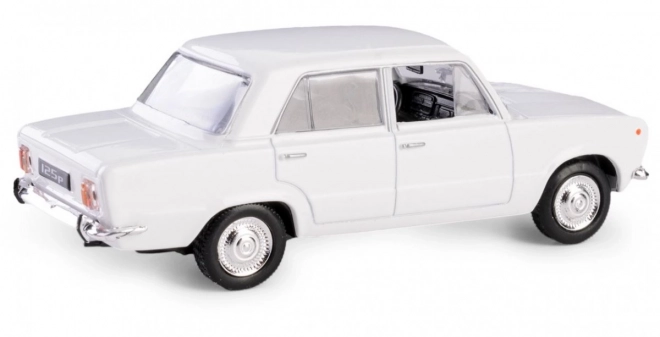 Classic Car Fiat 125P - White