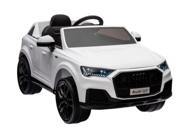 Audi Q7 Electric Ride-On Car White