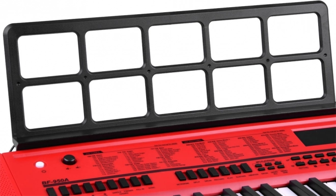 61 keys, 200 tones and 200 rhythms