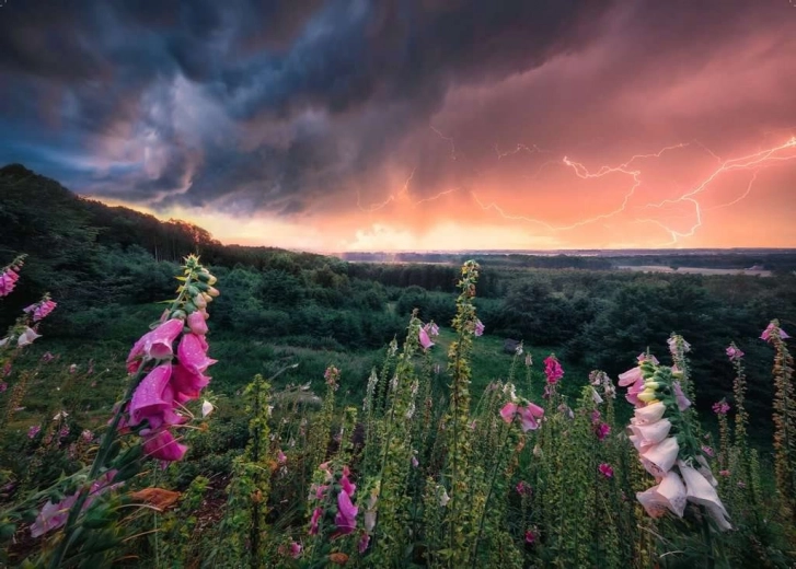 Dramatic “Power of Nature” scenery