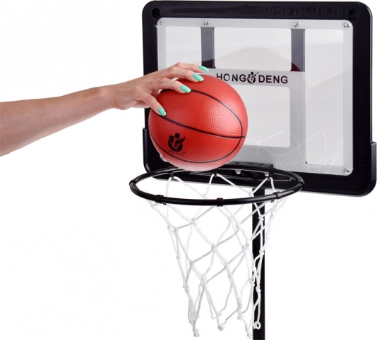 Fritstående basketballtavle 2,25m med bold