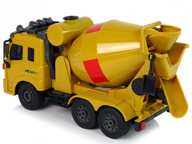 Remote Controlled Cement Mixer Truck with Rotating Drum