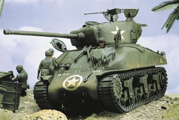 Italeri M4-A1 Sherman Tank Model Kit