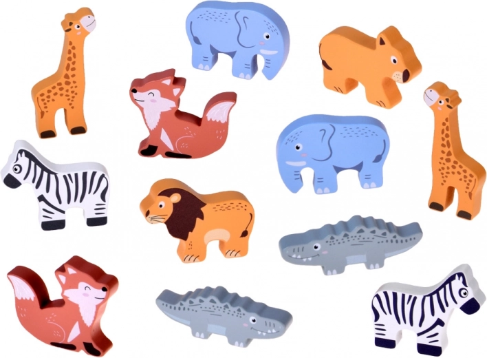 Rich set of wooden figures