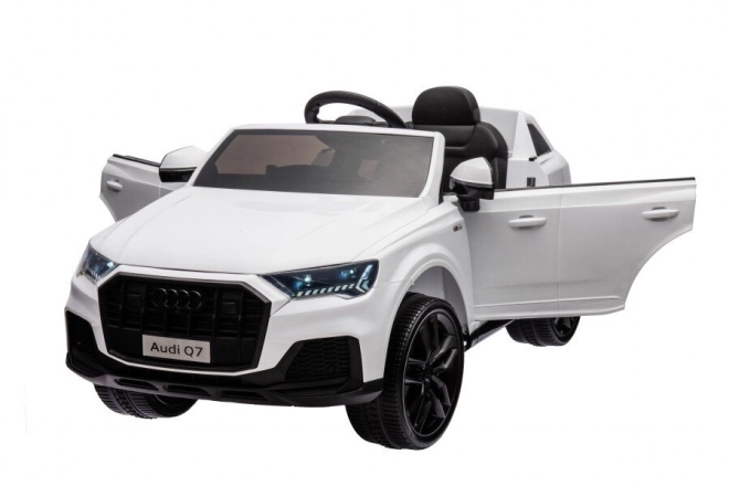 Audi Q7 Electric Ride-On Car White