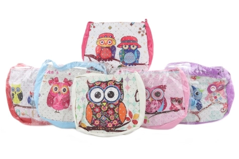 Shoulder Bag with Sparkling Owls