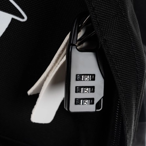 Reflective Backpack with USB by Kruzzel