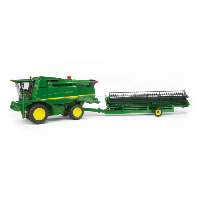 Bruder John Deere T670i Harvester