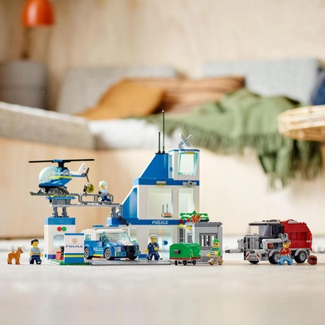 Lego City Police Station