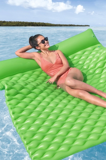 Inflatable Three-Person Mattress Bestway