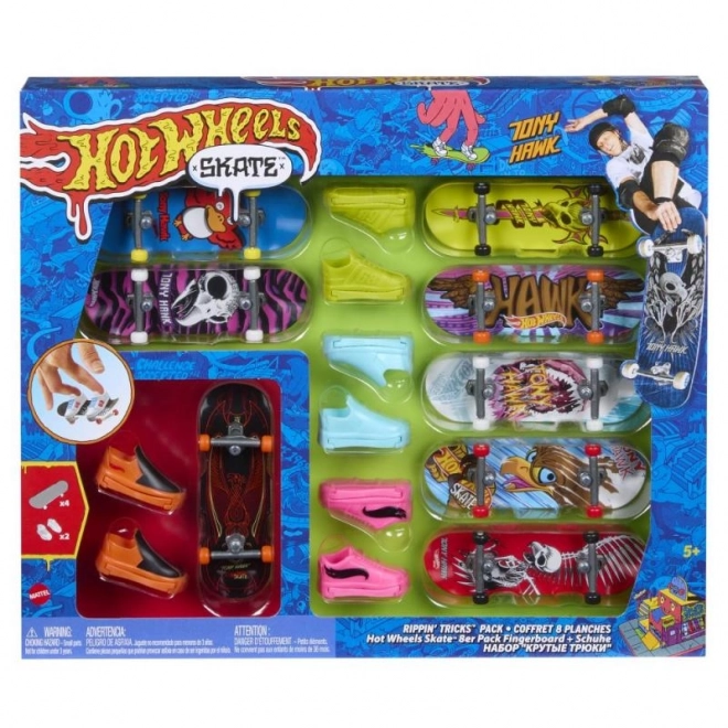 Hot Wheels Fingerboard Set with Skate Shoes