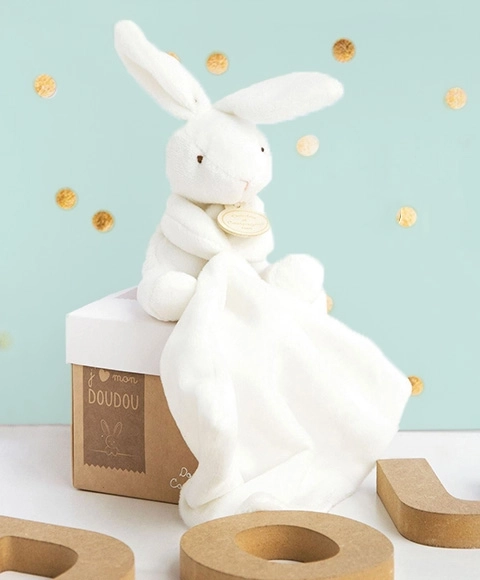 Gift Set Rabbit With Comforter