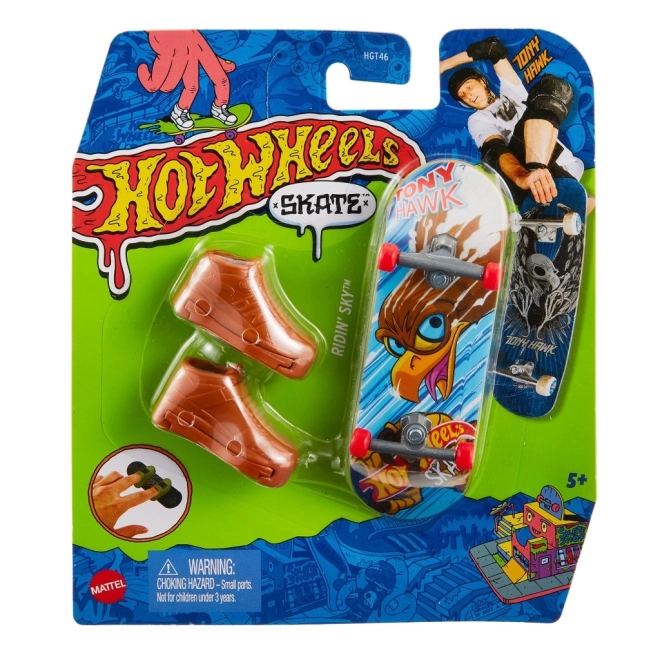 Fingerboard with Removable Skate Shoes by Hot Wheels