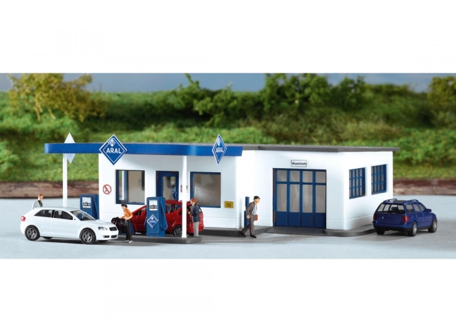 Model Gas Station Building Kit