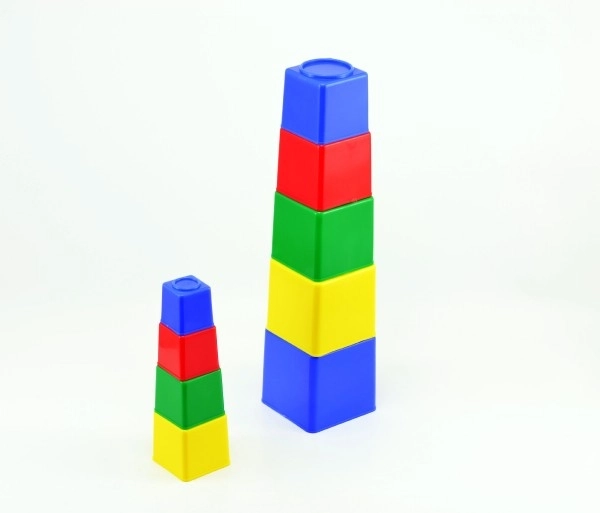 Stackable Cube Pyramid