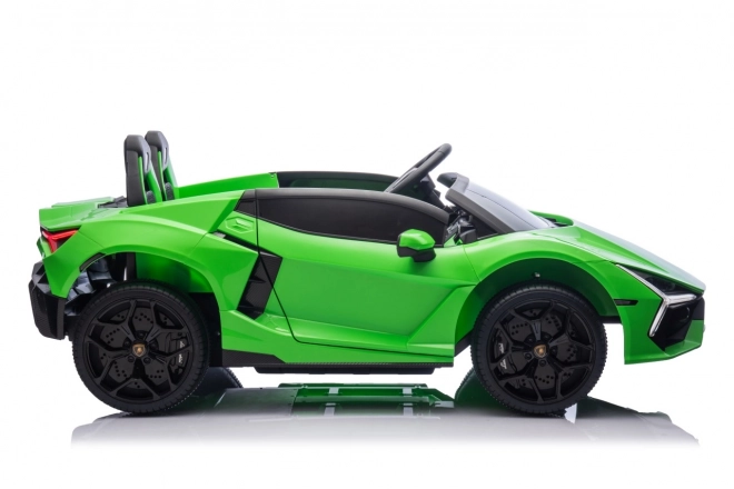 Elektrické auto lamborghini revuelto zelené