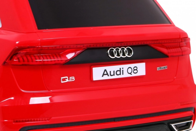 Audi Q8 na akumulátor pre deti červený s ovládačom