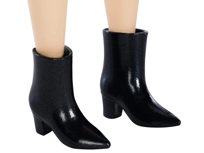 Stylish ankle boots as a touch of elegance