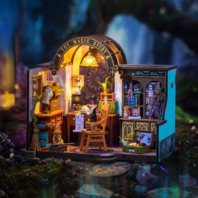 Wizard's Workshop Miniature Dollhouse