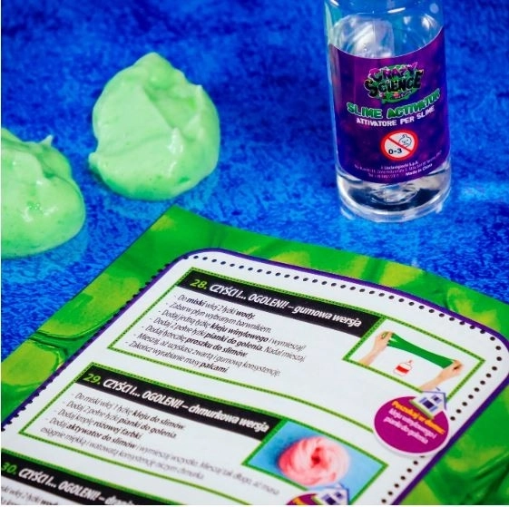 Crazy Science Chameleon Slime Set