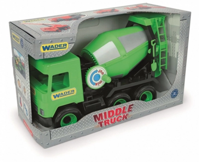 Green Cement Mixer Middle Truck