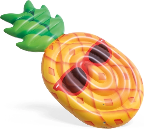 Tropical look that stands out