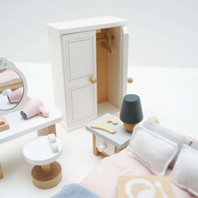 Daisylane Bedroom Furniture by Le Toy Van