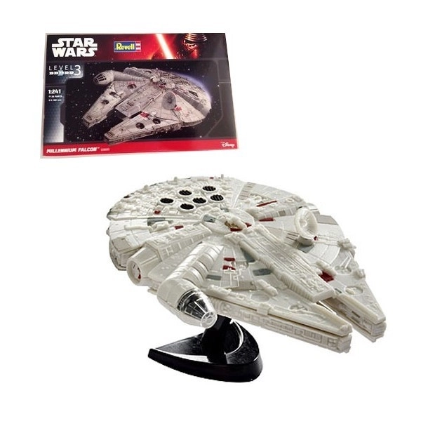 Star Wars Millennium Falcon Spaceship