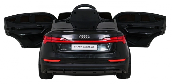 Audi E-Tron Sportback pre deti + Pilot + pohon 4x4 + pomalý rozjazd + rádio MP3 + LED – čierna