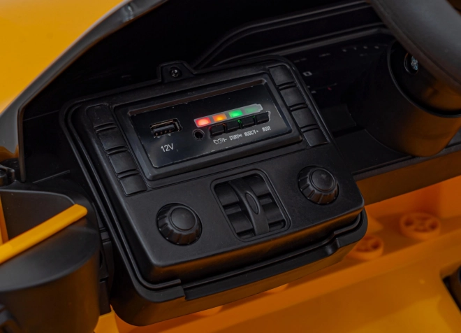 BMW M4 Vehicul Alb – Žluté