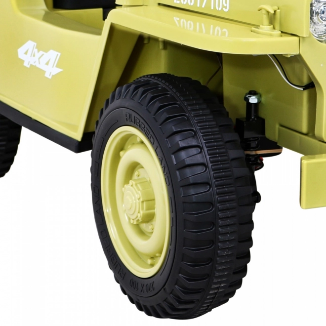 Retro military car for kids beige + 4x4 drive + remote control + 2 luggage racks + slow start + MP3 LED