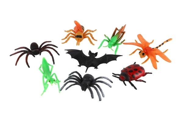 Realistic Insect Figures Set