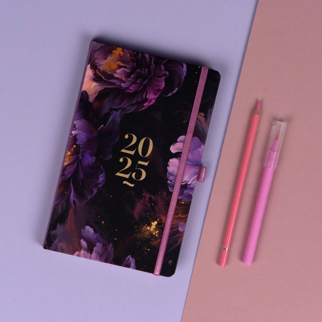 Weekly Planner Purple 2025