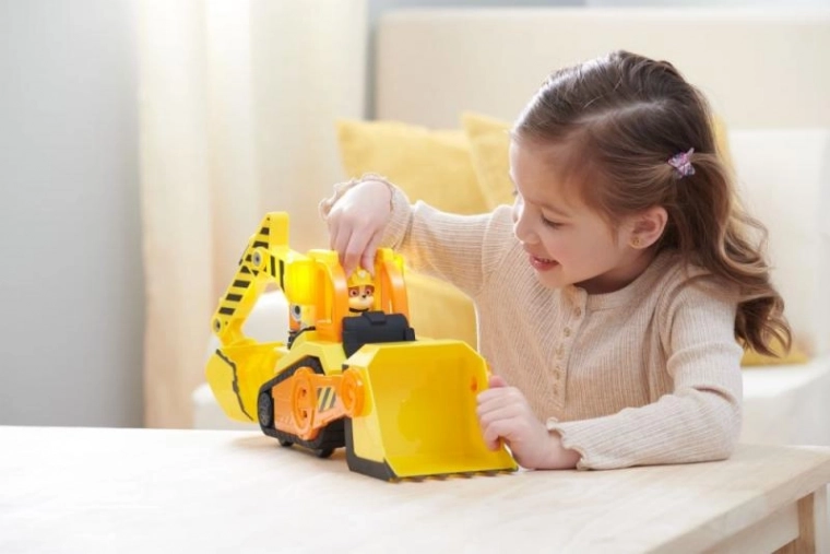 Potiče kreativnost i motoriku