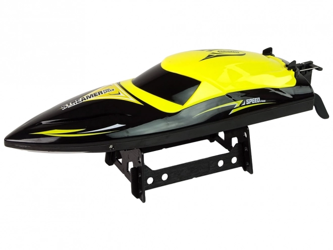 Remote Control Speedboat Yellow