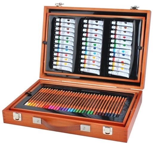 Comprehensive Painting Set in a Wooden Case