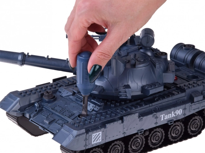 Build and Play Tank with Screwdriver and Sounds