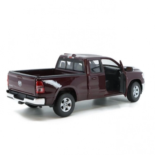 Ram 1500 Model Car 1:24 Scale by Welly