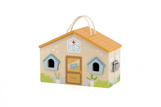 Wooden Veterinary Hospital with Accessories