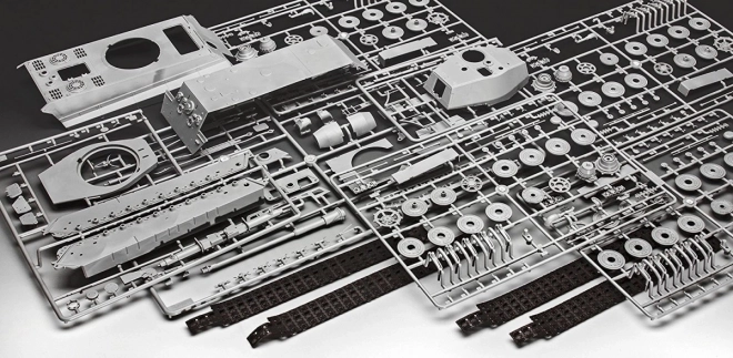 Model of German Heavy Tank Tiger II Henschel Turret