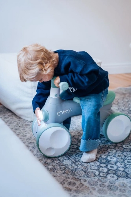 Momi Tobis Ride-On with Bubbles