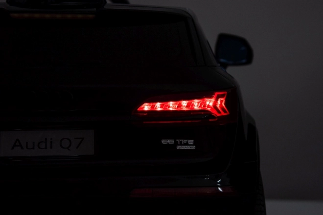Audi Q7 NEW LIFT Blue
