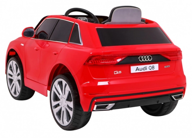 Audi Q8 na akumulátor pre deti červený s ovládačom