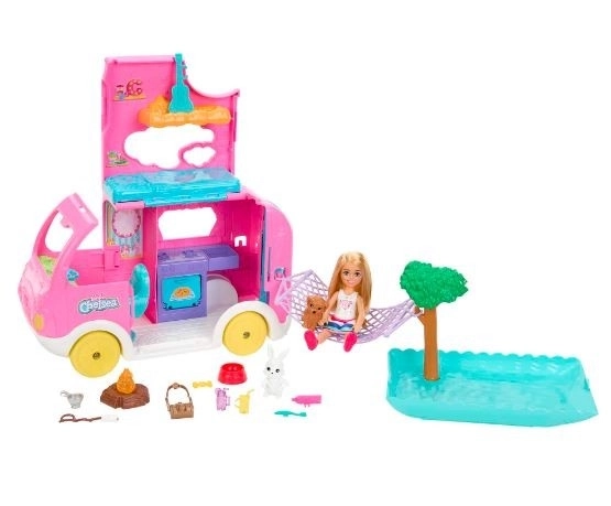 Chelsea Camper Set with Pets